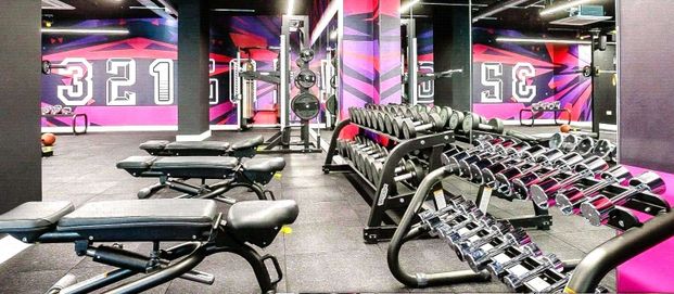 AVAILABLE DEC 8TH! | TWO BEDROOM TWO BATHROOM APARTMENT AT ALLEGRO LIVING | PARKING AVAILABLE | BLEND OF COMFORT AND CONVENIENCE | PRIME LOCATION | 24-HOUR CONCIERGE | RESIDENTS GYM - Photo 1