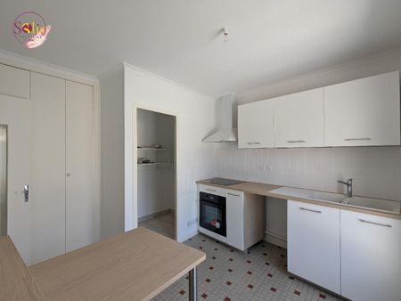 Location Maison 3 pièces 76m² COGNAC 16100 - Photo 3