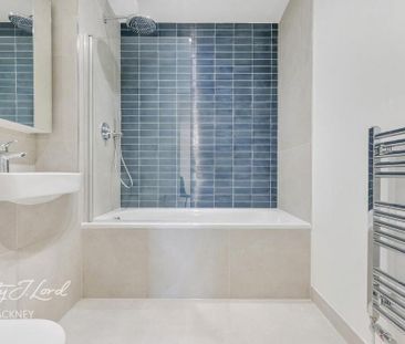 3 bedroom apartment to rent - Photo 2