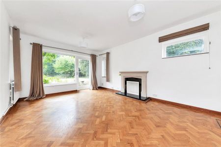 5 bedroom detached house to rent - Photo 3