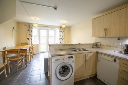 Woodvale, Kingsway - Photo 3