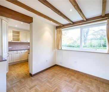 Old Rectory Close, Harpenden, Hertfordshire, AL5 2UD - Photo 5