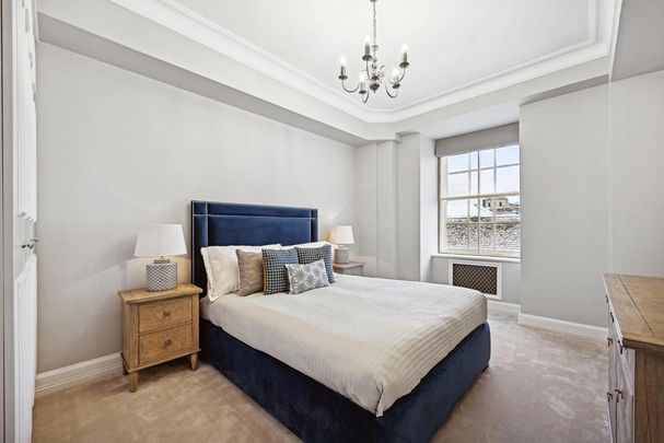 3 bedroom flat to rent - Photo 1