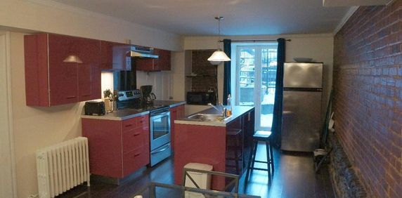 2 chambres fermées; métro Sherbrooke; meublé tout inclus+internet - Photo 2