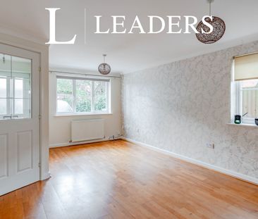 3 bedroom house to rent Deer Way, Horsham, West Sussex, RH12 - Photo 2