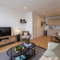 Bay View, Wraik Hill, CT5 3SP, Whitstable - Photo 1