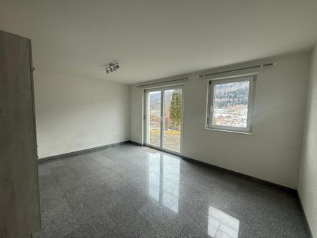 St-Imier, nice 2.5 room apartment with terrace, garage, garden - Foto 2
