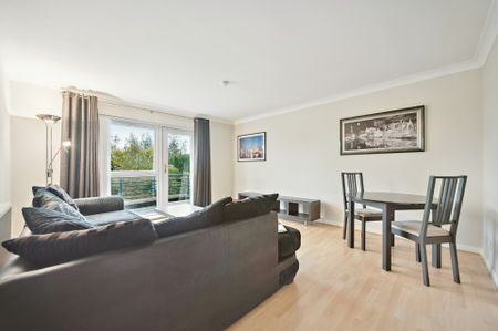 Beith Street Flat 1-1 - Photo 2