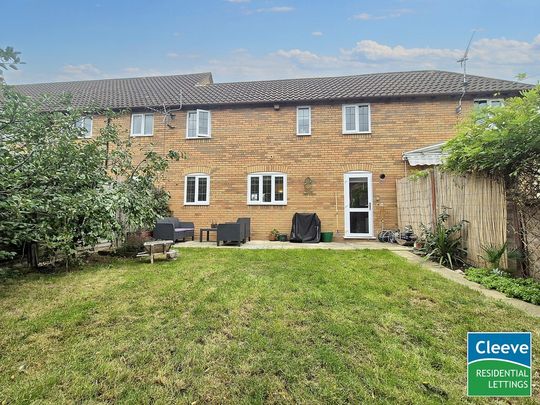 2 bed terraced house to rent in Clematis Court, Bishops Cleeve, GL52 - Photo 1