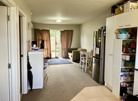 Unit 4, 68 Ferndale Road, Mount Wellington, Auckland - Photo 5