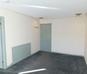 2 bedroom semi-detached bungalow to rent - Photo 1
