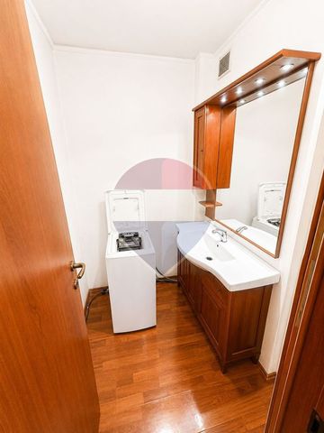 Apartament cu 3 camere de închiriat în zona P-ta Unirii - Photo 5