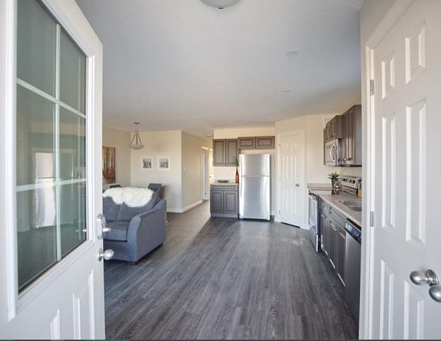 George Street | 3032 George Street, Regina - Photo 1