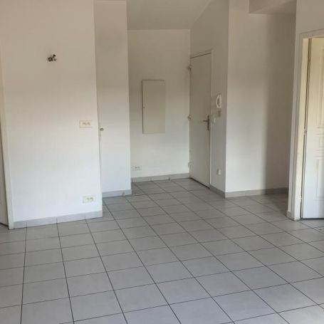 Location Appartement P2 Sorgues - Photo 1