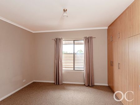 Open the Door To Contemporary City Living with Style and Convenience - Photo 5