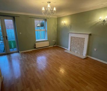 3 bedroom terraced house to rent - Photo 4