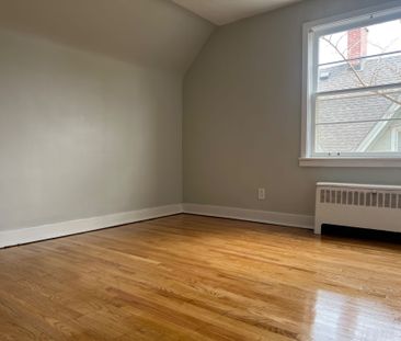 For Lease - 425 Burlington Avenue Unit# 4, Burlington, Ontario - Photo 4
