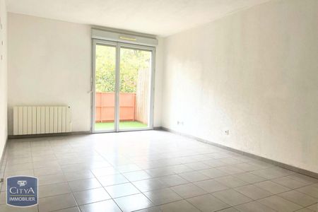 Location Appartement 2 pièces 38m² L ISLE D ABEAU 38080 - Photo 2
