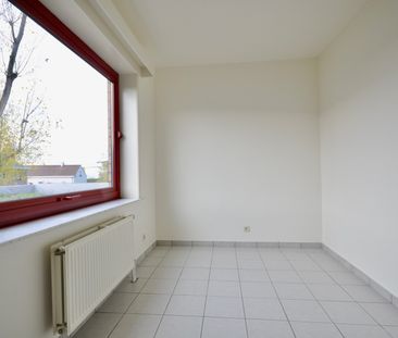 Instapklaar appartement langsheen invalsweg naar Ronse - Photo 5