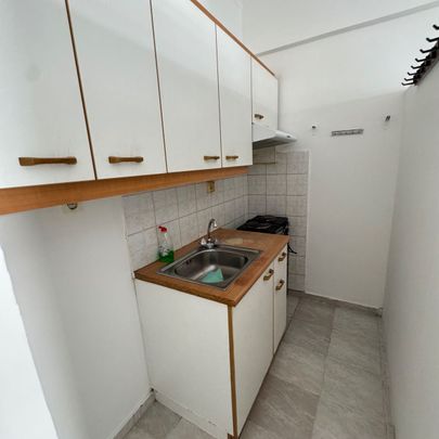 Studio/Γκαρσονιέρα για ενοικίαση Αγία Σοφία (Πάτρα) - Photo 1
