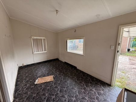 75 Mona Street, 2144, Auburn Nsw - Photo 4