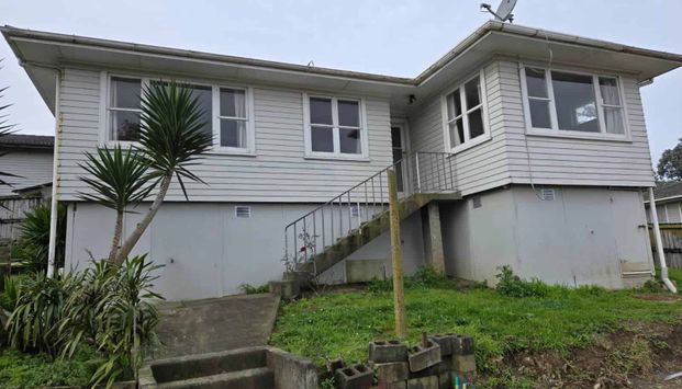 3-Bed Home with Secure Space for Kids & Pets - Photo 1