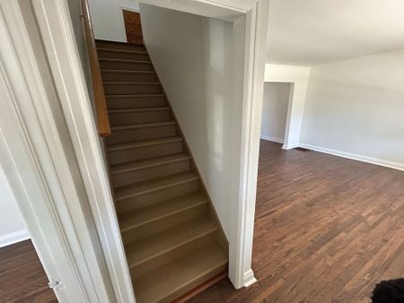 For Lease - 50 Moore Park Avenue, Toronto, Ontario - Photo 2