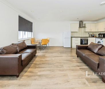 2 bedroom apartment to rent King Street, East Grinstead, West Susse... - Photo 5