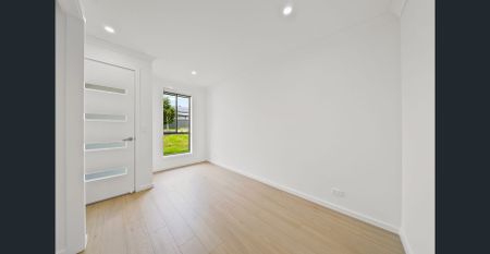 Brand New Four Bedroom Home - Ducted Air Con, Alfresco, Garage, 2 x Living - Photo 3