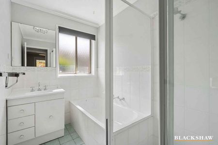 Stylishly Updated Single-Level Home - Photo 3