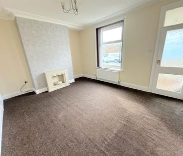 2 bedroom property to rent - Photo 2