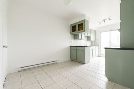 1097 Rue Duguay, #2 - Photo 3
