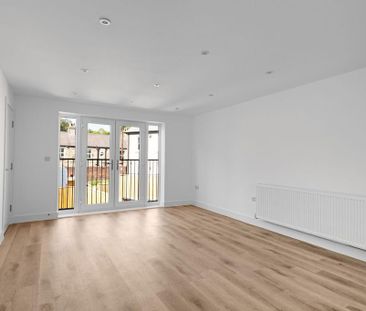 3 bedroom terraced house to rent - Photo 5