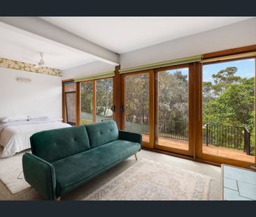 Family Home with Built-In Views and Self-Contained Suite - Photo 5