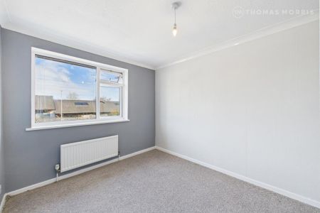 3 bedroom terraced house to rent - Photo 3