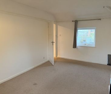 Notley Road, Lowestoft - Photo 5