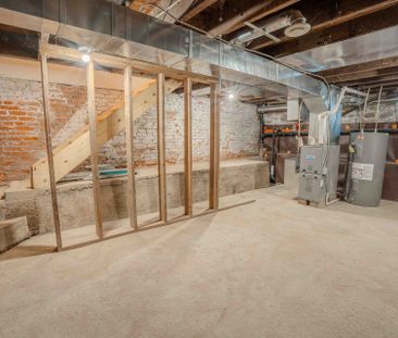 For Lease - 6 Almond Street, St. Catharines, Ontario - Photo 5