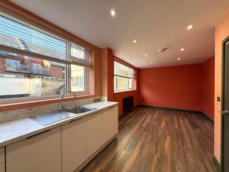 1 bedroom flat to rent - Photo 4