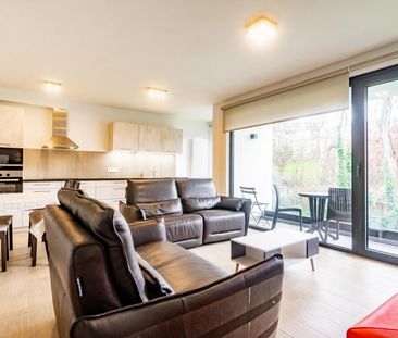 Appartement met één slaapkamer in Forest - Photo 1