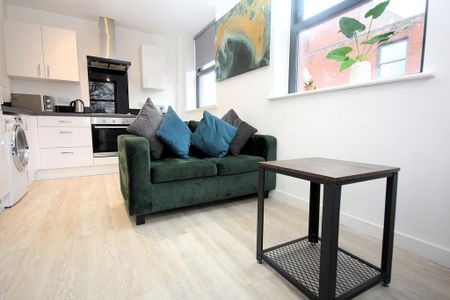 3 bedroom apartment to rent - Photo 5