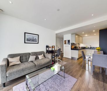 1 bedroom flat to rent - Photo 2