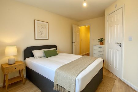 5 Bed End Terrace, Wordsworth Road, BS7 - Photo 4