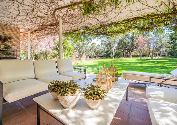 Villa house for rent in Ciudalcampo – Madrid