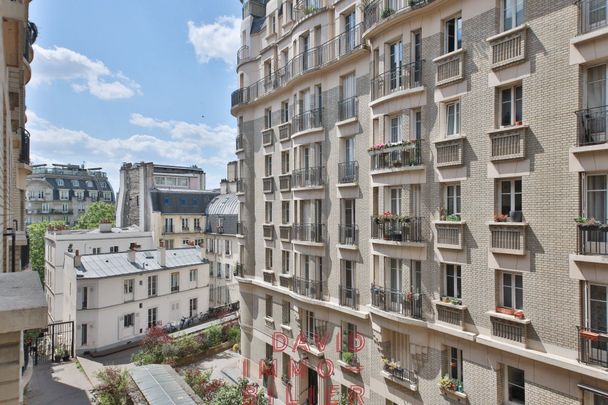 75018 Paris Abbesses,Theatre de l'Atelier - Photo 1