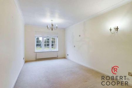 The Drive, Ickenham, UB10 - Photo 4