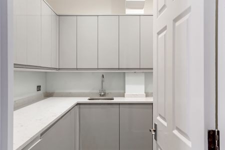 De Vere Gardens, Kensington, London, W8 flat to rent - Photo 3