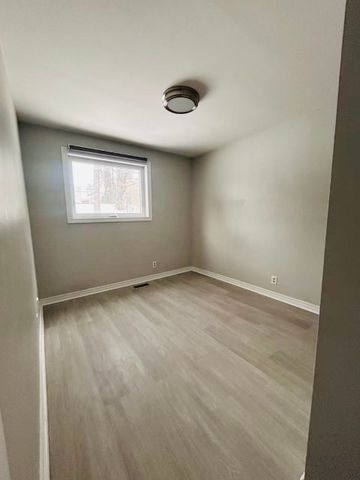 For Lease - 34 Kingland Crescent Unit# Lower, Toronto, Ontario - Photo 2