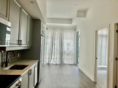 For Lease - 2333 Khalsa Gate Unit# 422, Oakville, Ontario - Photo 5