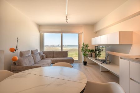 Gemeubeld: gerenoveerd appartement met prachtig zicht op de Baai van Heist! - Foto 2