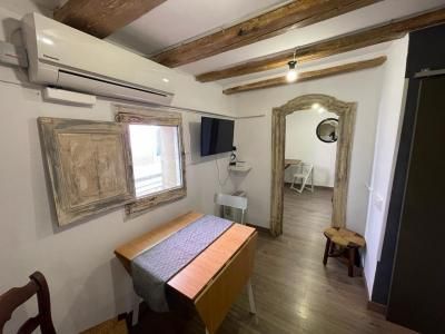 Apartment - Barcelona (El Gòtic) - Photo 2